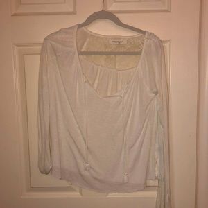 White long sleeve blouse from Aeropostale